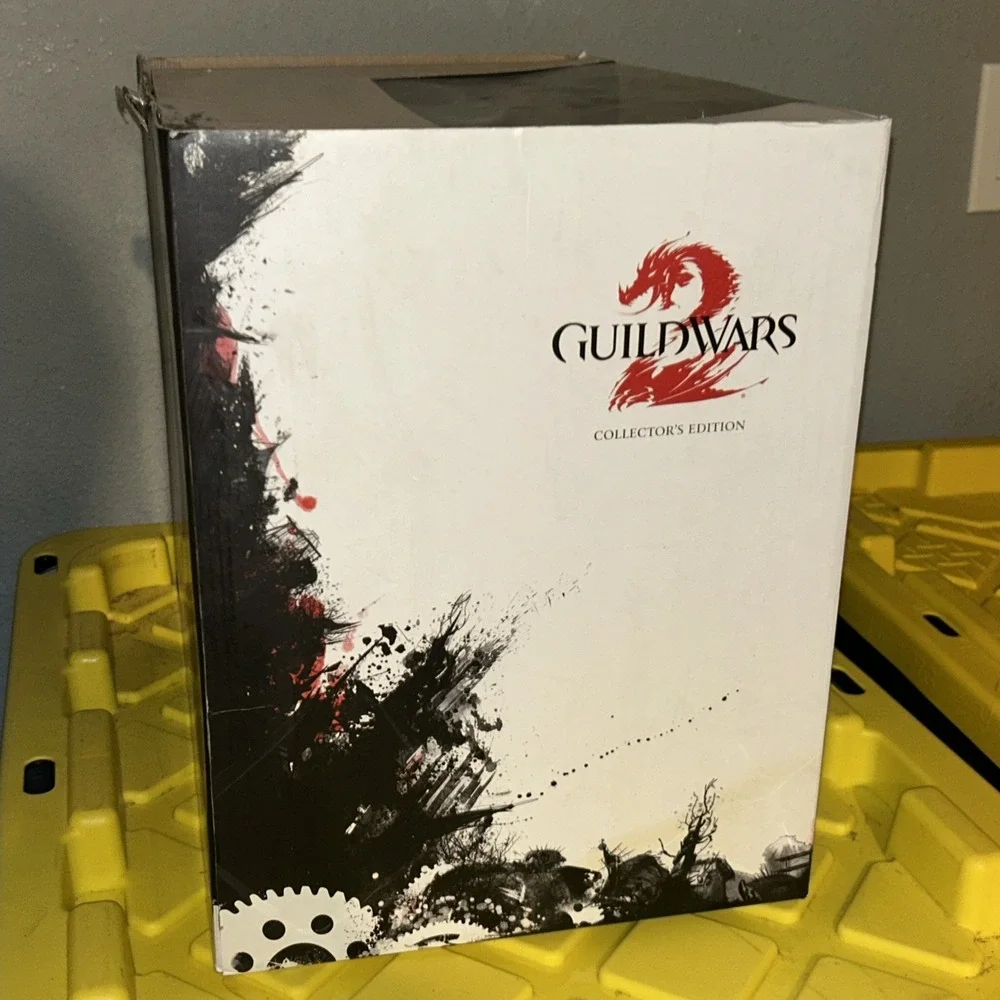 Guild Wars 2 Collector's Edition Full Box Set with Rytlock Statue - Open Box